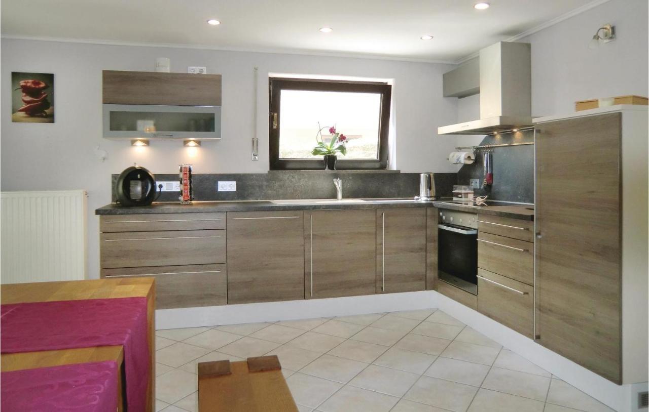 Amazing Apartment In Karlshausen With Kitchen Ngoại thất bức ảnh